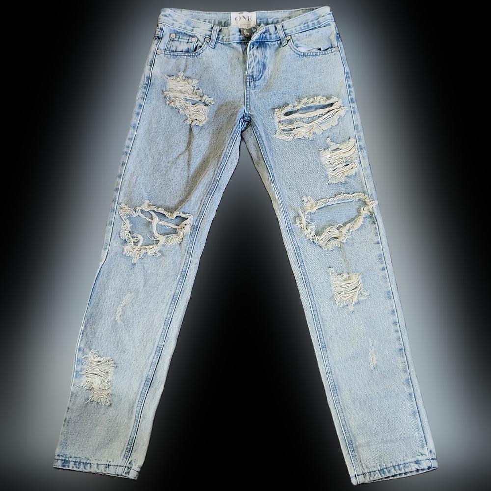NWOT One x One Teaspoon Jeans
